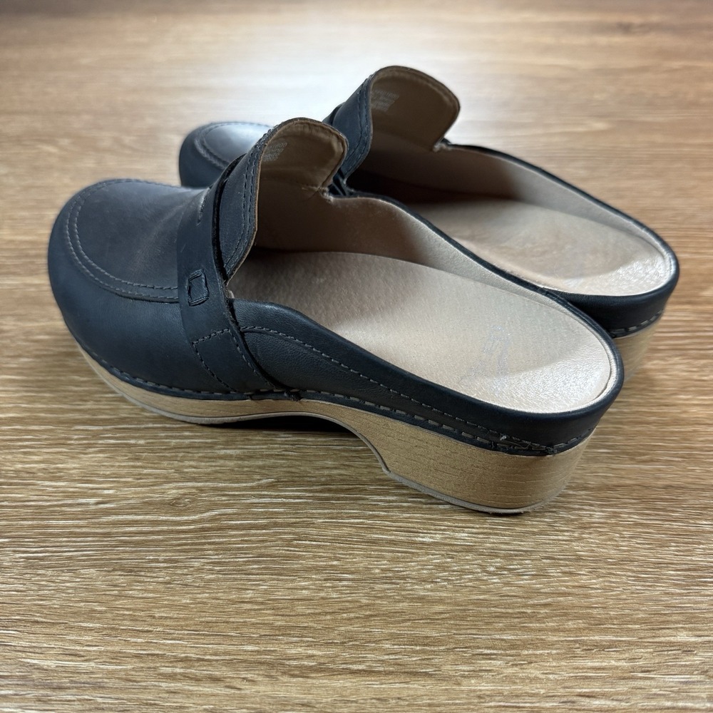 Dansko Bel Women's Size 37/ US 6.5 Black Oiled Penny Loafer Slip-On Mule Clogs - Picture 3 of 10